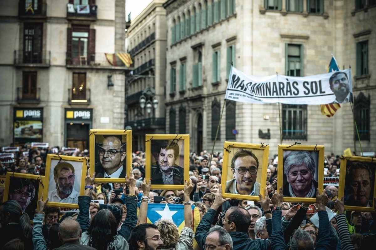 Barcelona_priprti katalonski politiki.jpg